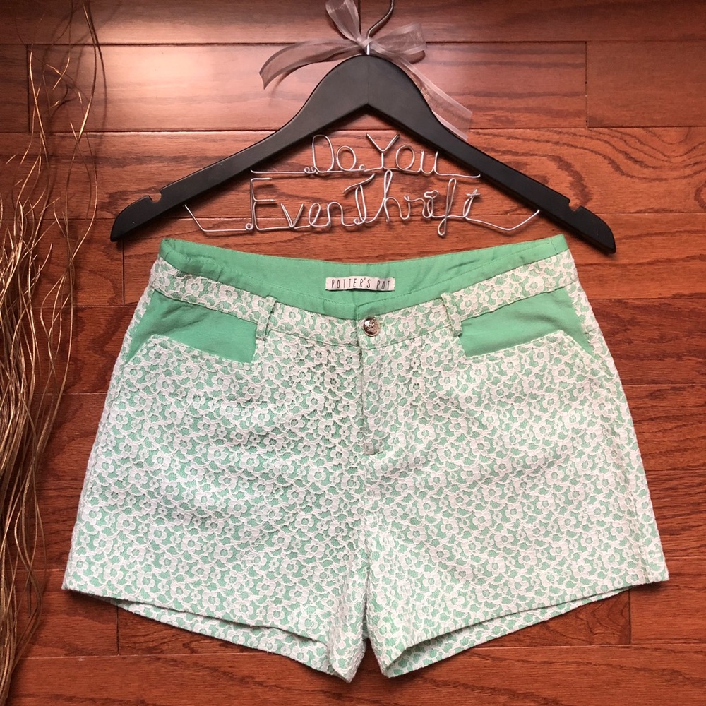 Potter’s Pot Small Mint Lace Shorts